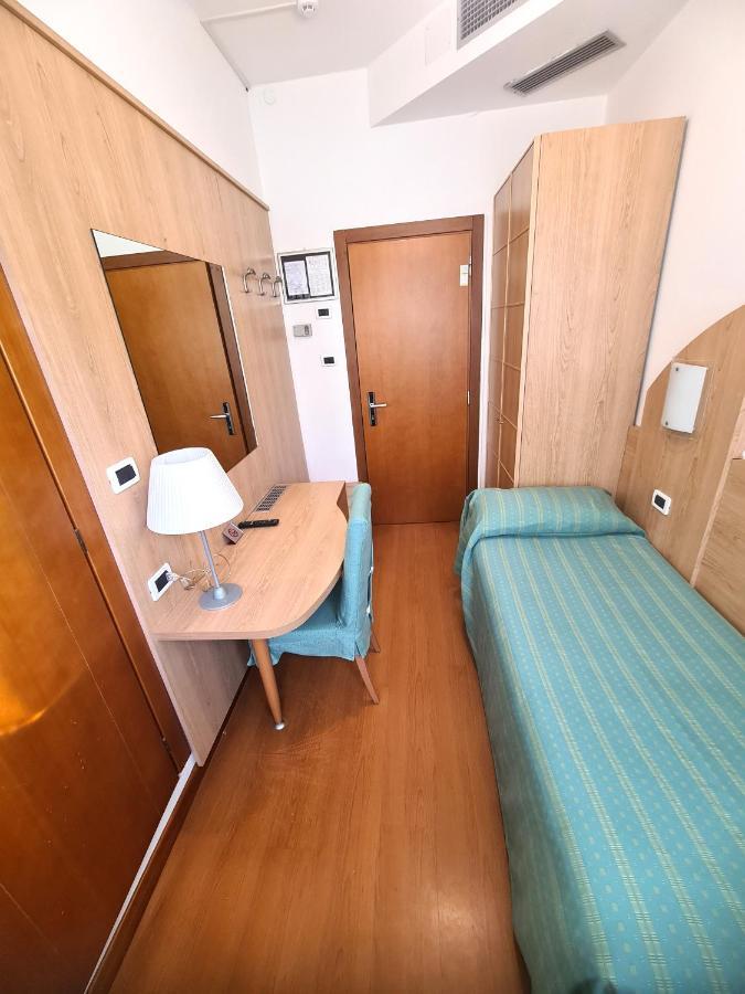 Hotel Zurigo Varazze Zewnętrze zdjęcie