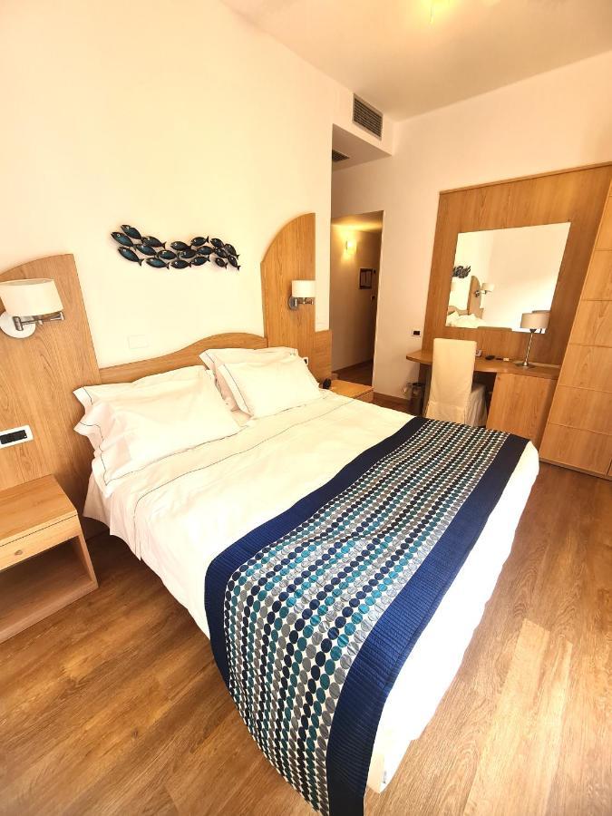 Hotel Zurigo Varazze Zewnętrze zdjęcie