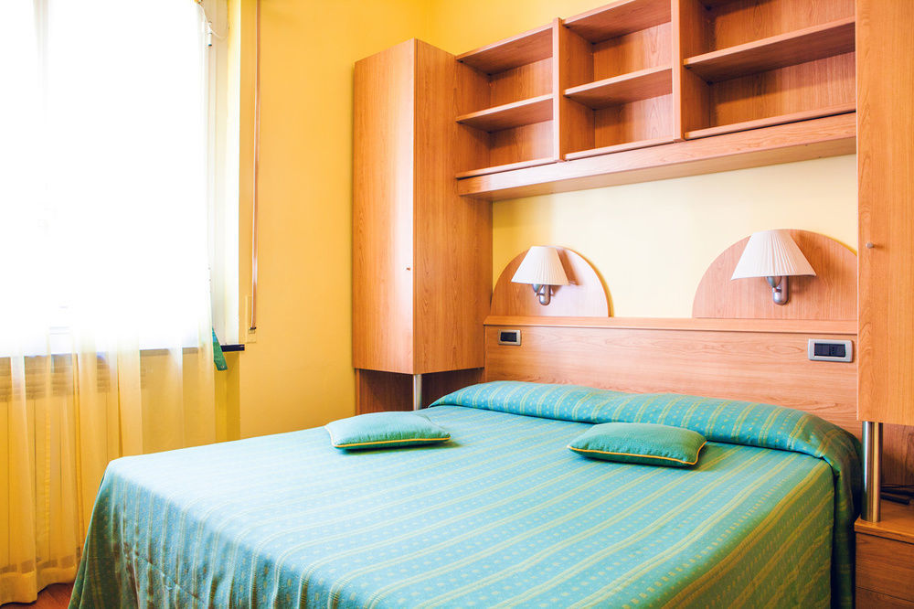 Hotel Zurigo Varazze Zewnętrze zdjęcie